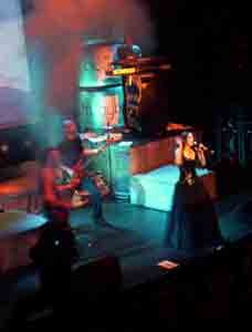 within_temptation_bataclan_2004_04