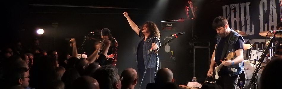 Phil Campbell bannière