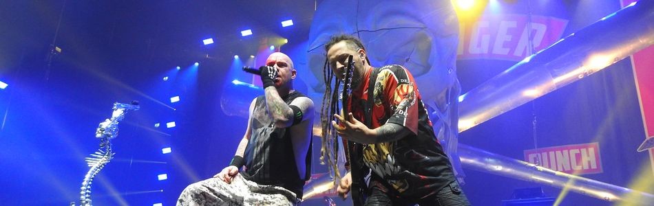 Five Finger Death Punch bannière Five Finger Death Punch bannière
