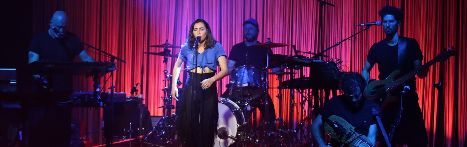 Olivia Ruiz & Sébastien Delage – La Nouvelle Vague – Saint-Malo