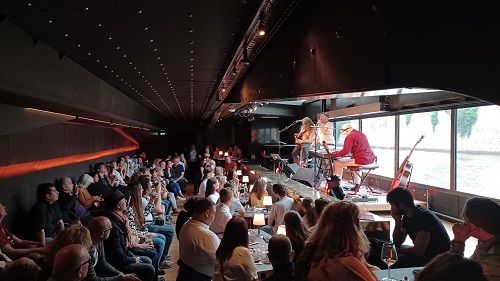 Atef en concert à Paris