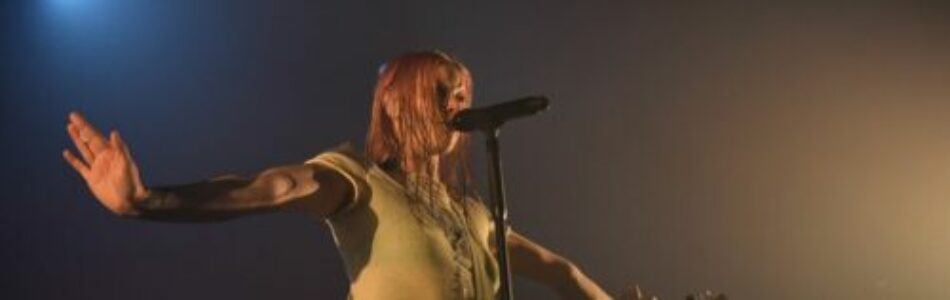 Wet Leg (bannière 2025)